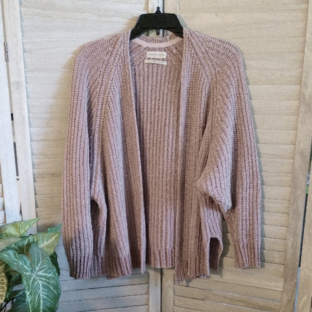 ⚜️ Urban Outfitters Chenille Cardigan